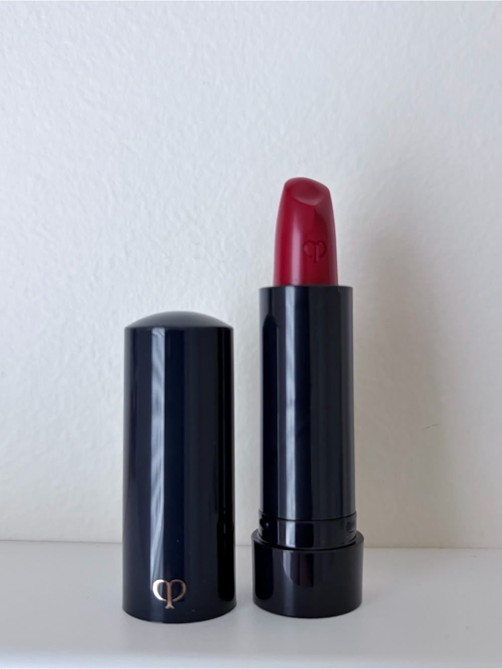 Clé de Peau Beauté ROUGE À LÈVRES MAT LIPSTICK MATTE - Picture 3 of 7